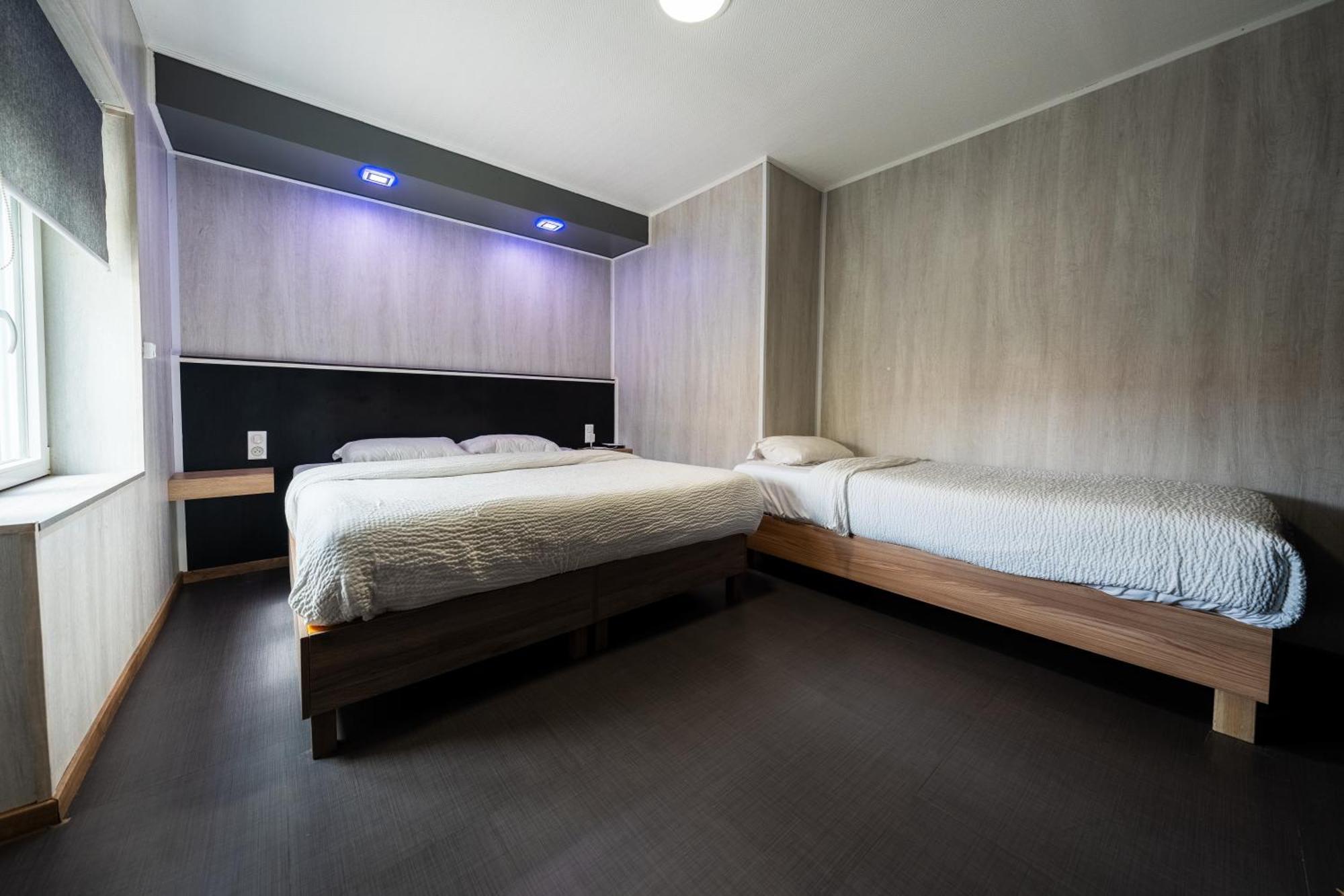 Hotel La Rocade Pamiers Luaran gambar