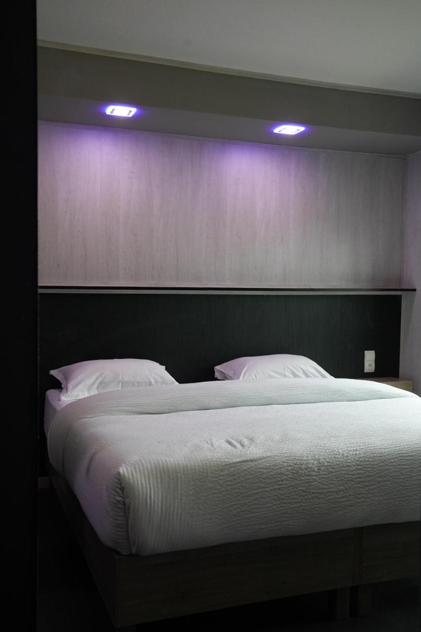 Hotel La Rocade Pamiers Luaran gambar